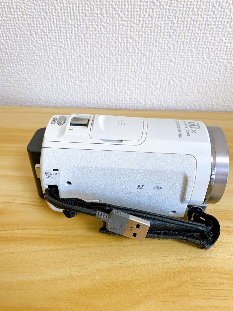 。【ジャンク品】SONY HDR-CX535 ビデオカメラ　ホワイト