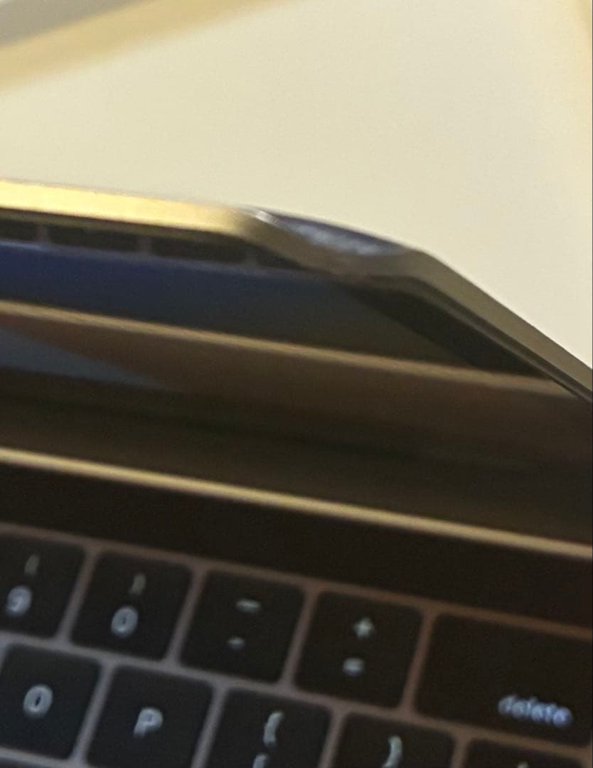 【訳あり】MacBookpro 2017 13-inch touch bar