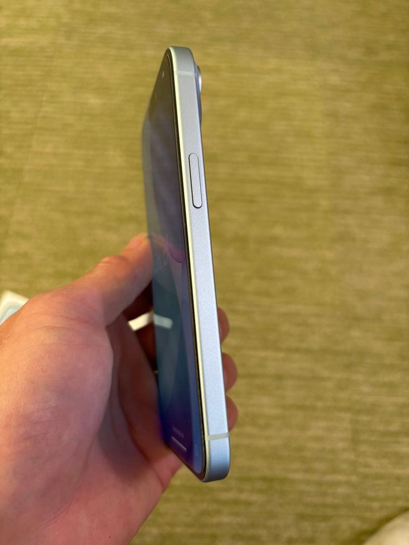 iPhone 15 128G ブルー