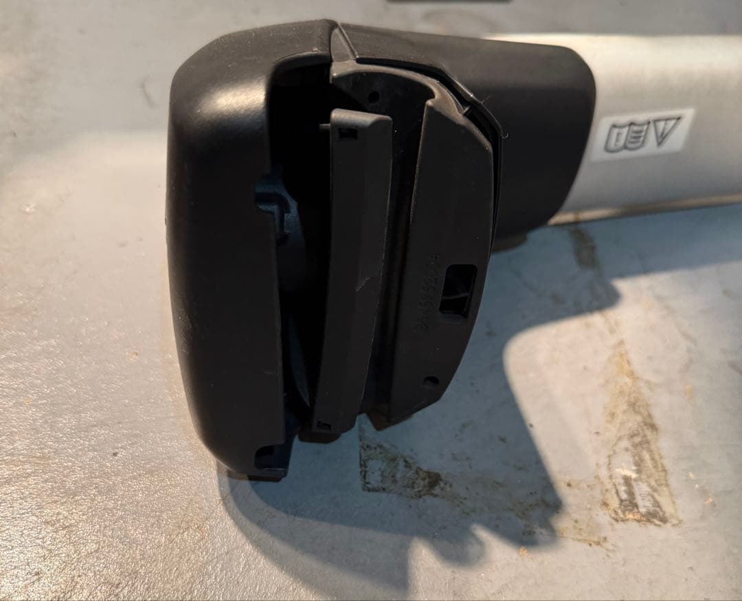 *ルーフボックス