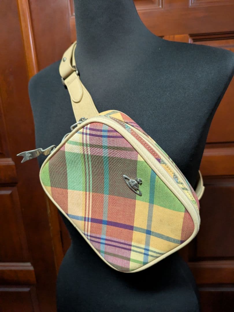 レア✨️ヴィヴィアンウエストウッド ボディバッグ ウエストポーチ