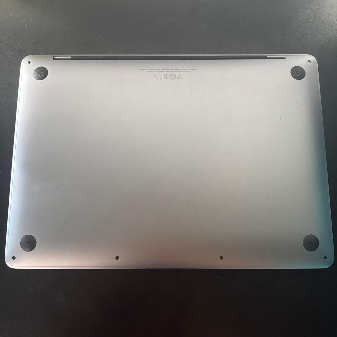 MacBook Pro 2022 M2 13インチ