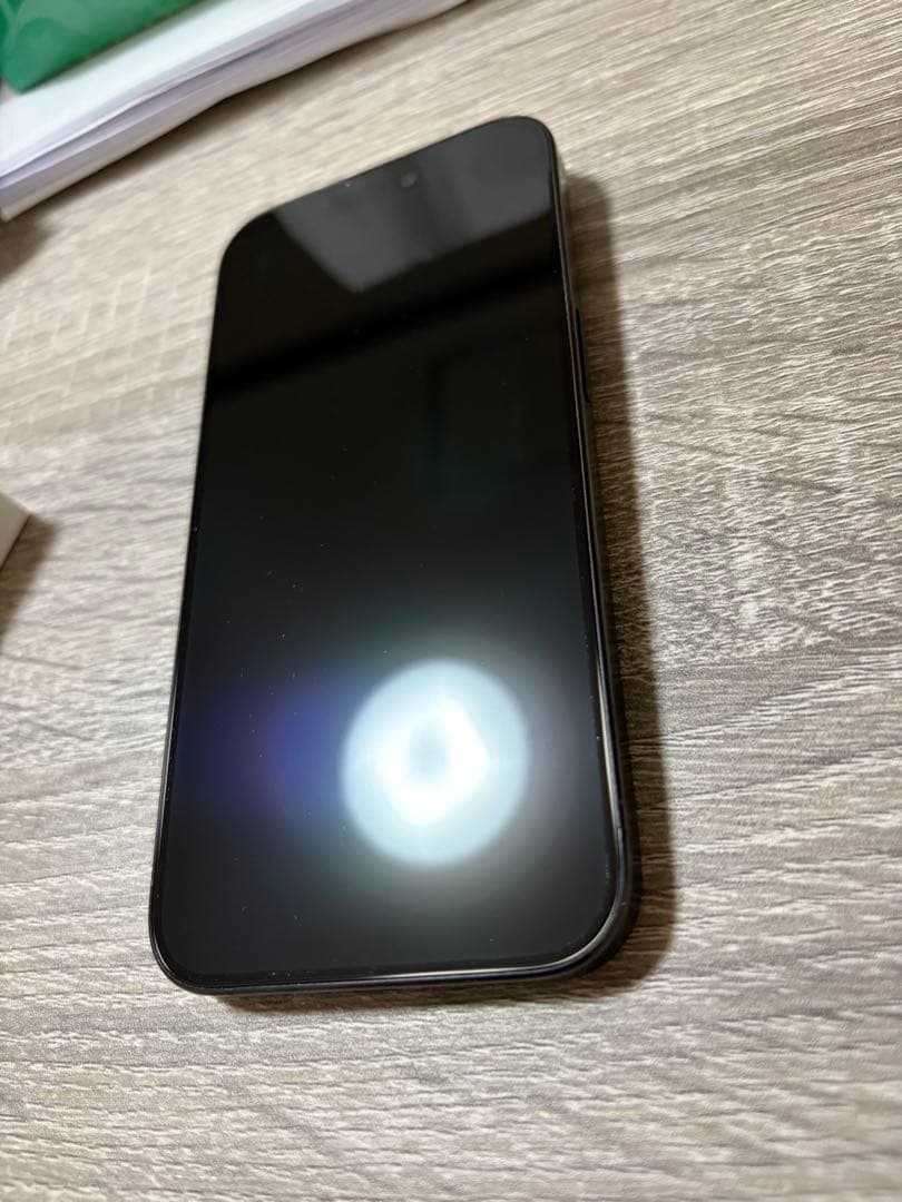 iPhone 15Pro本体 ブラック SIMフリー　バッテリー87%