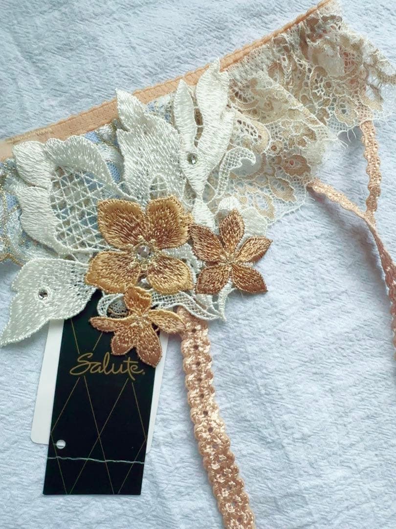 サルート 02G ガーターベルト ローマの休日 プレステージ 02 PU