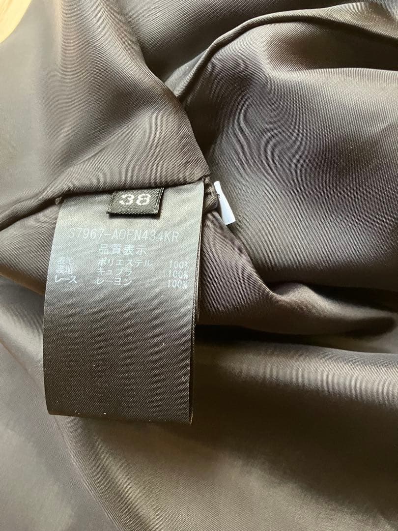 フォクシー　新品タグ付き　38黒ノースリーブプリーツワンピース