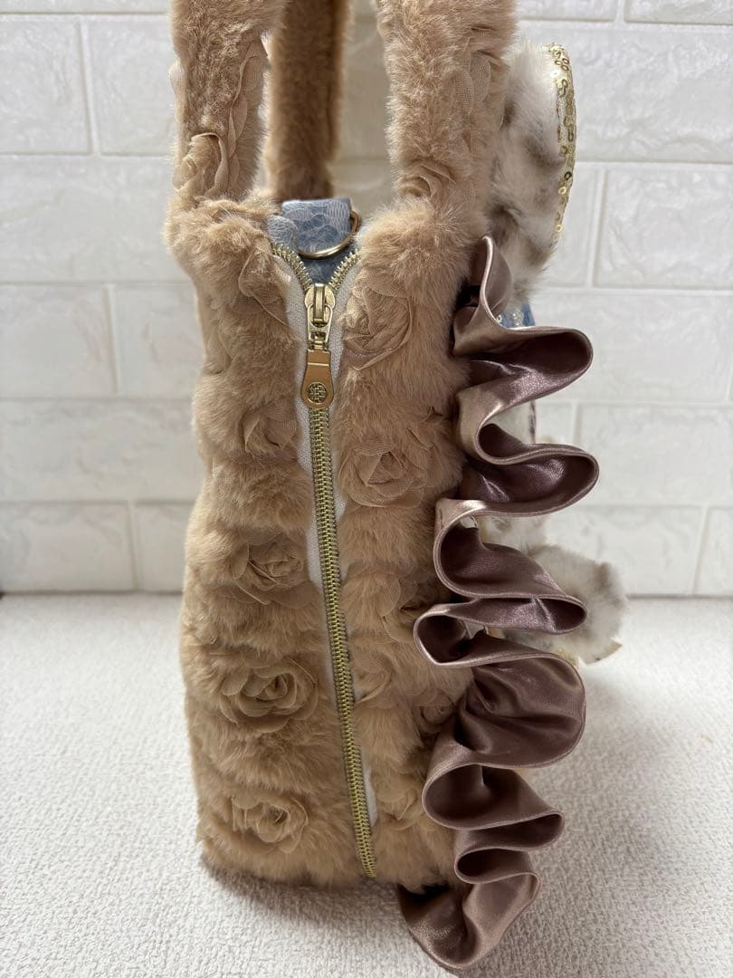 も*❤様 コヤンイサムチョン　サイドファスナーバッグ　ベージュ　サンダちゃん　う