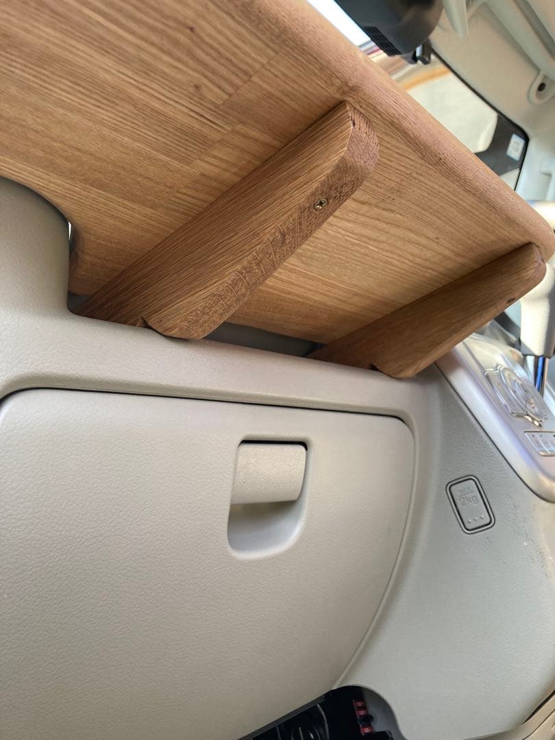 専用　アシストグリップ(aピラー)×2個＋ラワン無垢板サイドテーブル　エブリィ用