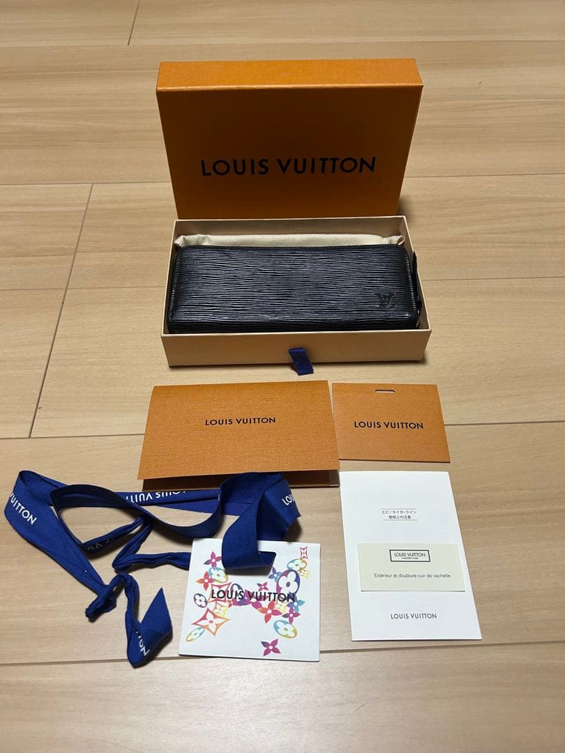 LOUIS VUITTON エピライン ブラック 長財布