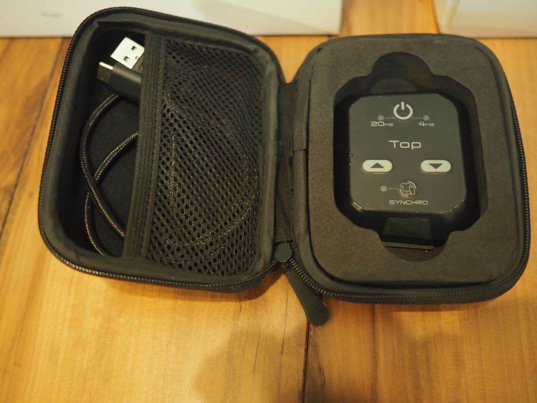 SIXPAD 夫婦で着用可 メンズ　上Sサイズ 下Mサイズ　パワースーツ