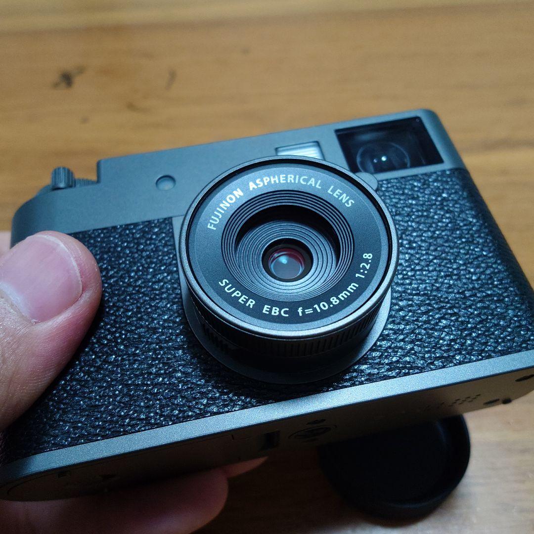 Fujifilm X-HF1 x-half チャコールシルバー 本体