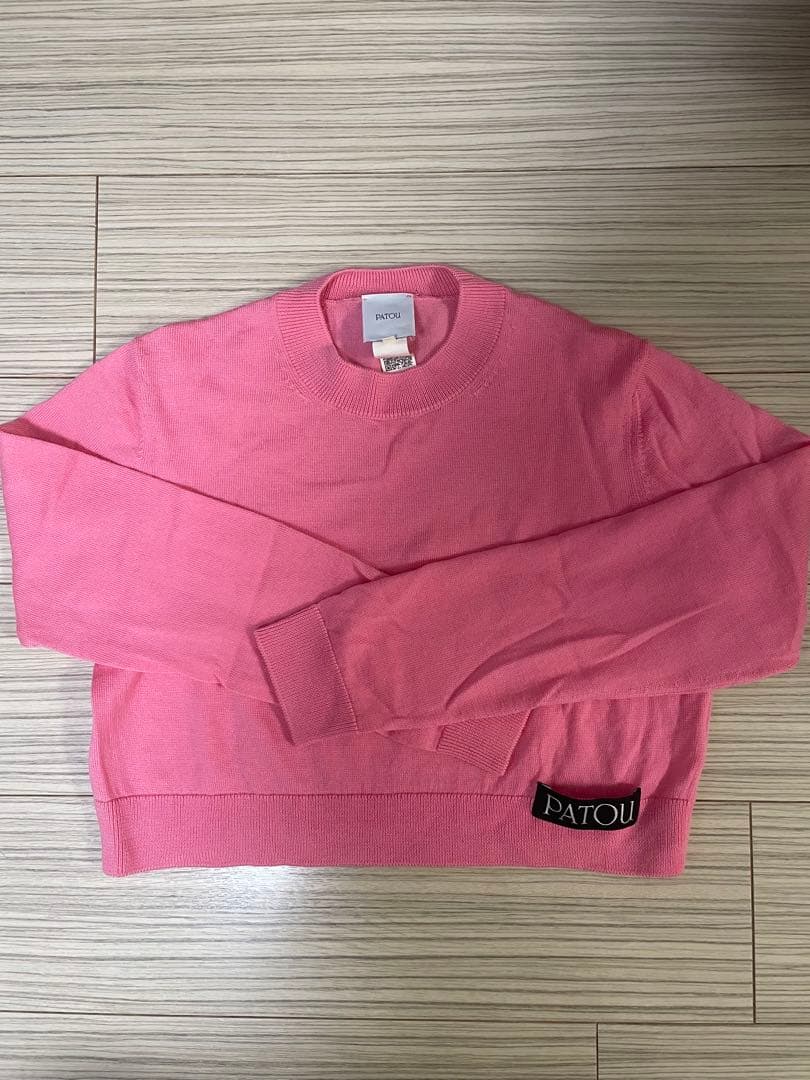PATOU パトゥ クロップド丈 ロゴニットトップス