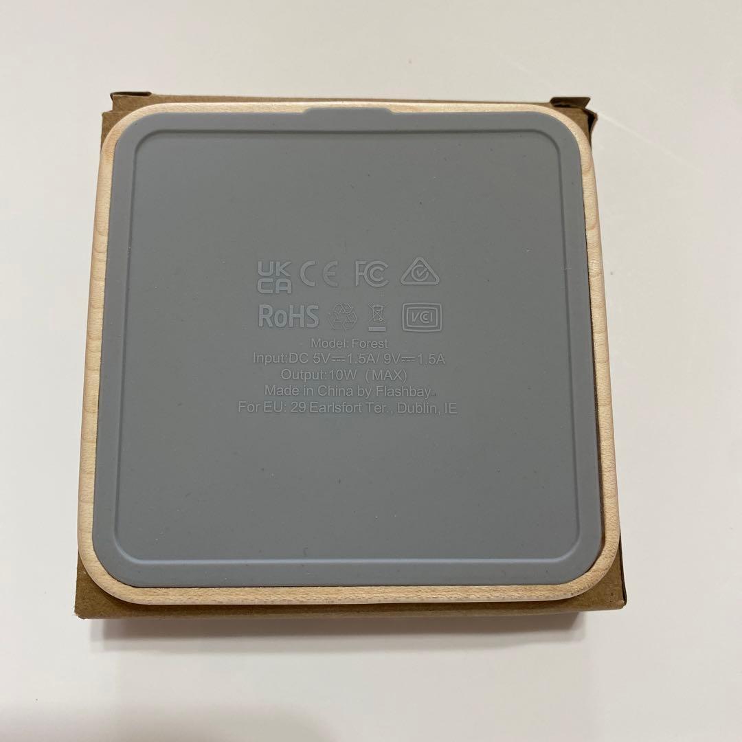 【匿名配送】ARC’TERYX × BEAMS　充電器