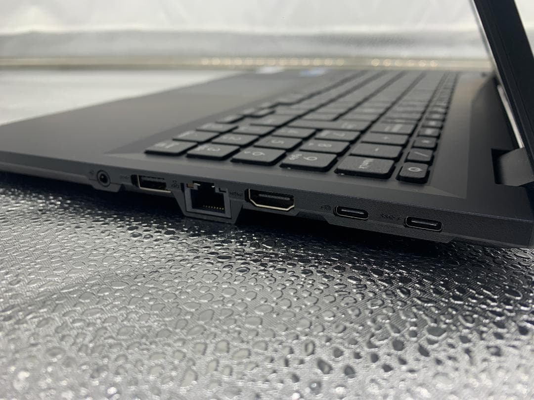 未使用ASUS ExpertBook B1 i7/16GB SSD 512GB
