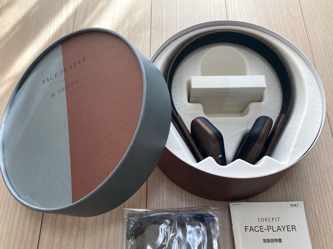 COREFIT コアフィット　FacePlayer フェイスプレーヤー　美顔器