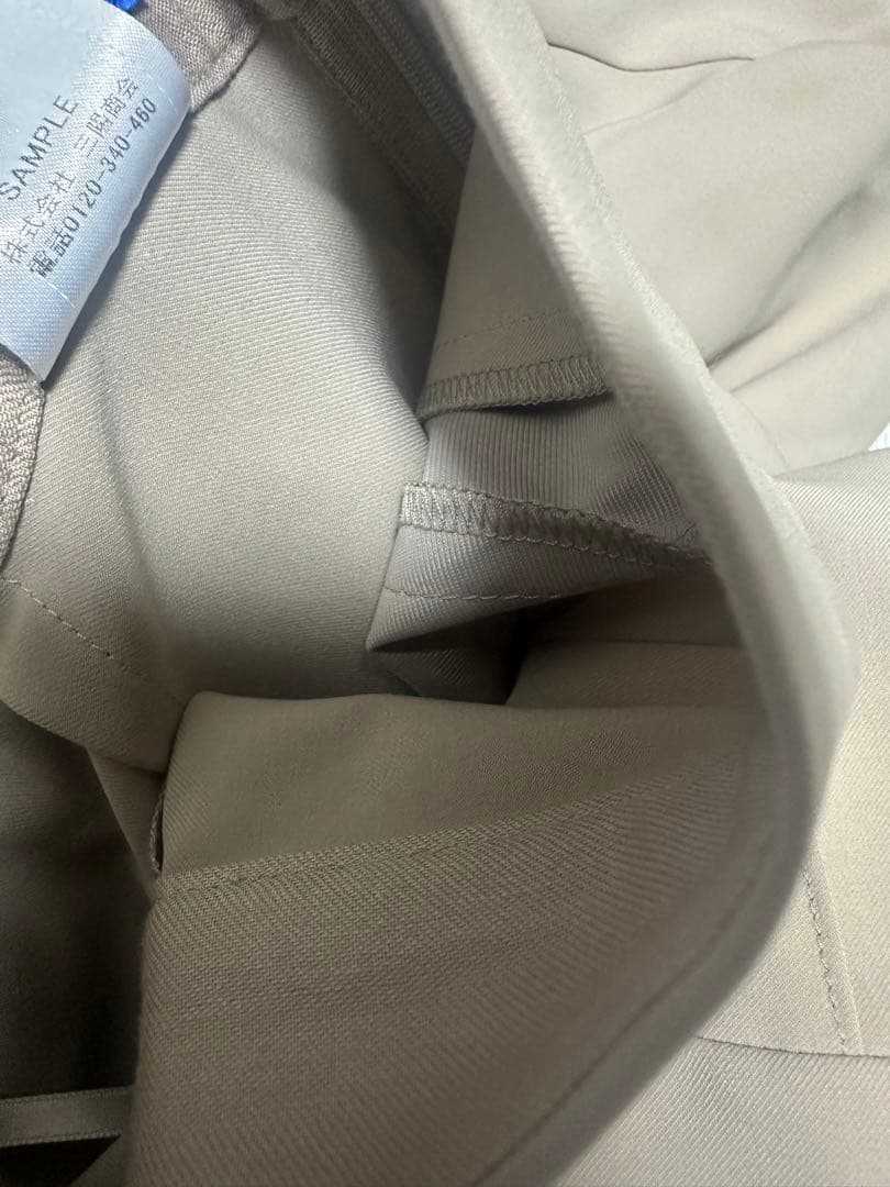 り*ん様 【新品】定価46200円 ブルーレーベルクレストブリッジ　セットアップ