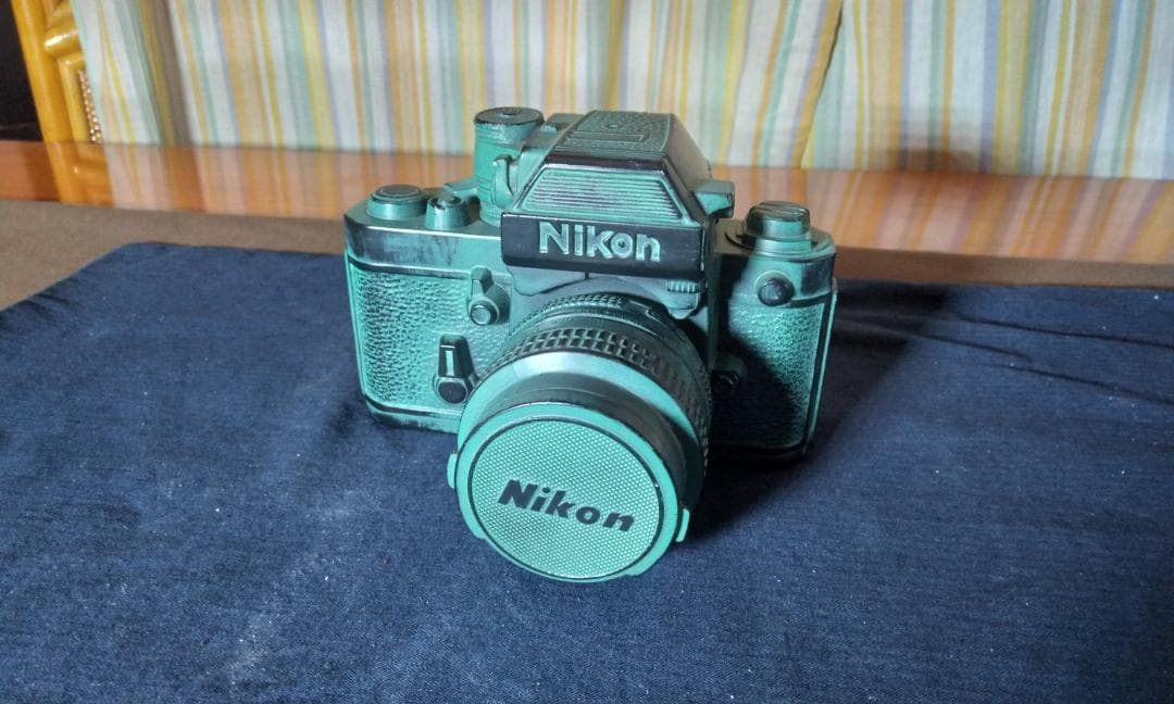 Nikon F2フォトミックAS貯金箱