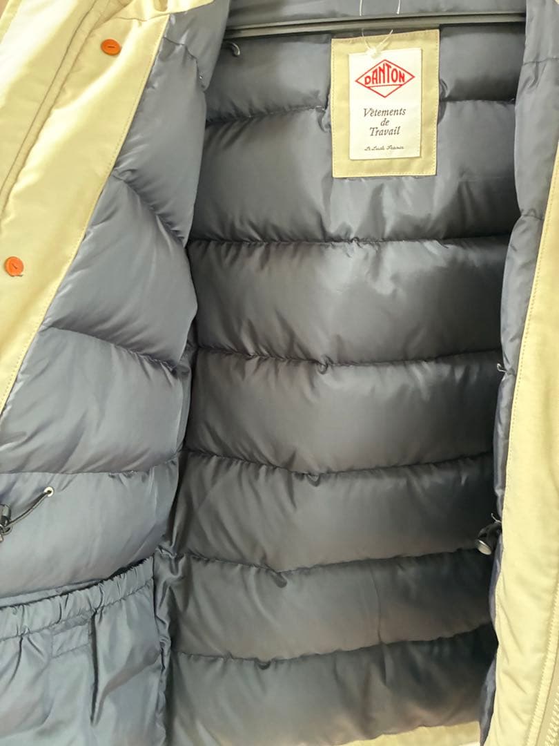 【DANTON 】(Bshop別注)ダウンジャケット 【40サイズ】【ベージュ】