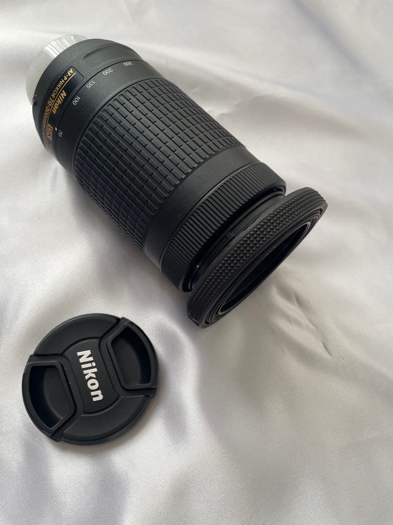 Nikon D5600 デジタル一眼レフカメラ　レンズ　小物セット