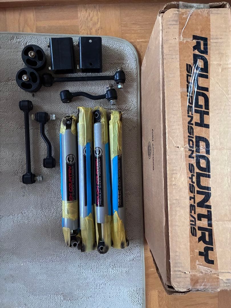 ROUGH COUNTRY 2.5インチリフトアップキット