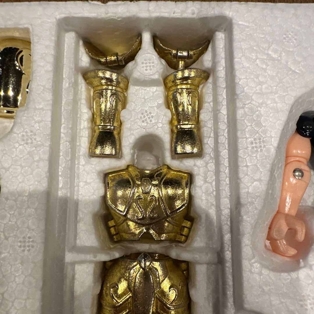 バンダイ 聖闘士星矢 アクエリアス フィギュア