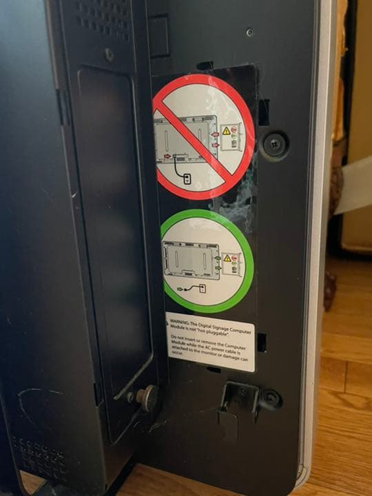 【希少】ELO製32型液晶ディスプレイのタッチパネル仕様