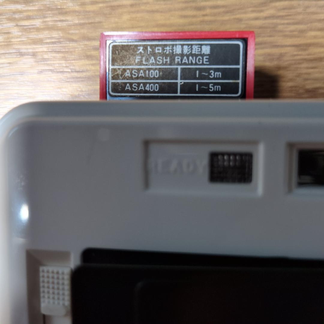 ハローキティ【レア美品】トイカメラ/ 赤と白/ 専用ソフトケース&ストラップ付き