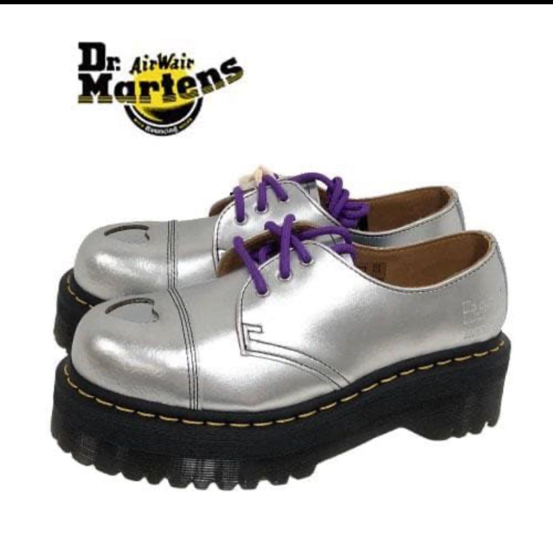 【美品】Dr. Martens Madame シルバー ローファー