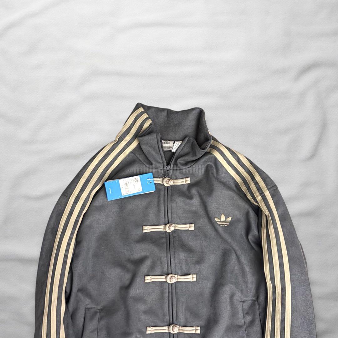 アディダス　中国限定　チャイナトラックジャケット