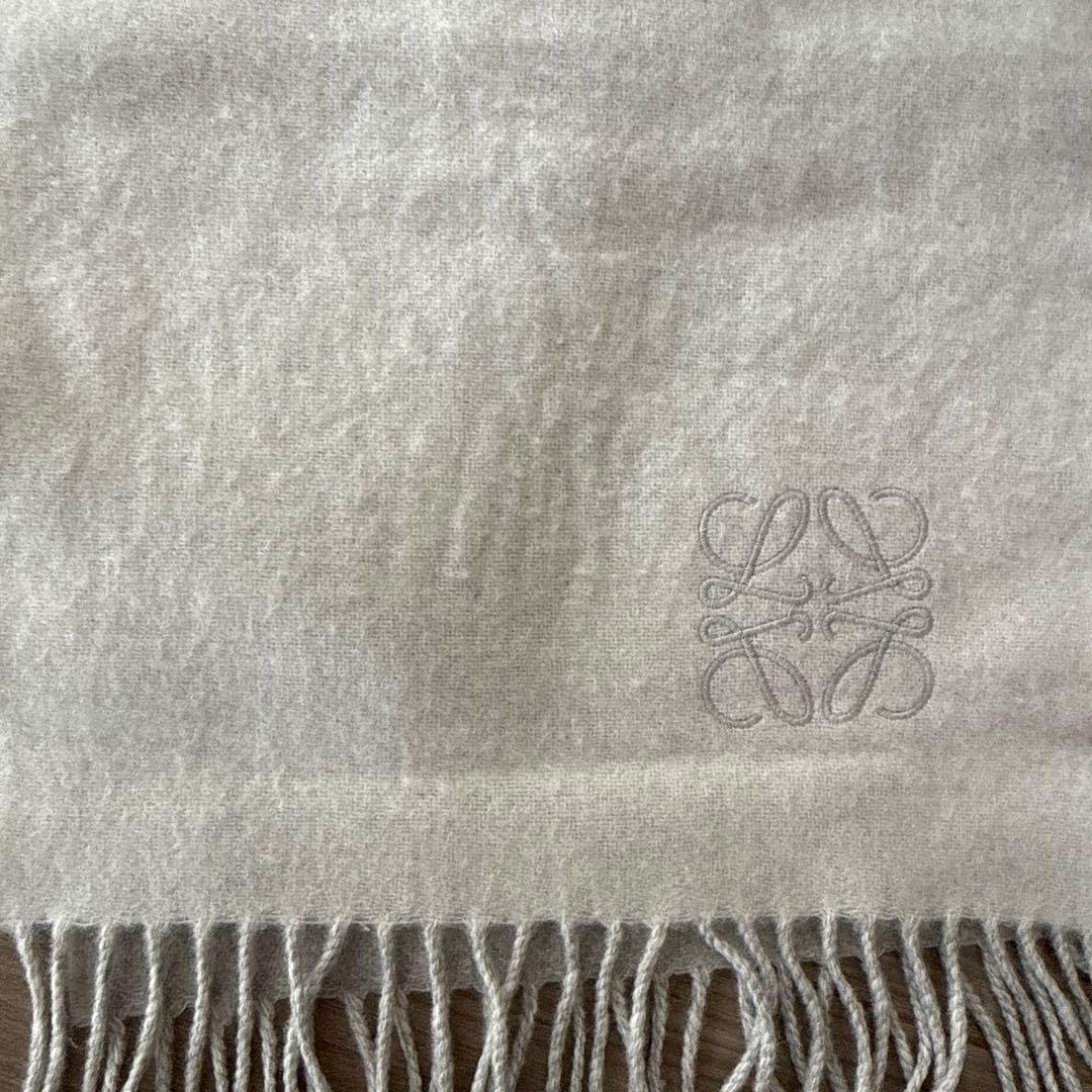 LOEWE ウールカシミヤマフラー 刺繍ロゴ付き