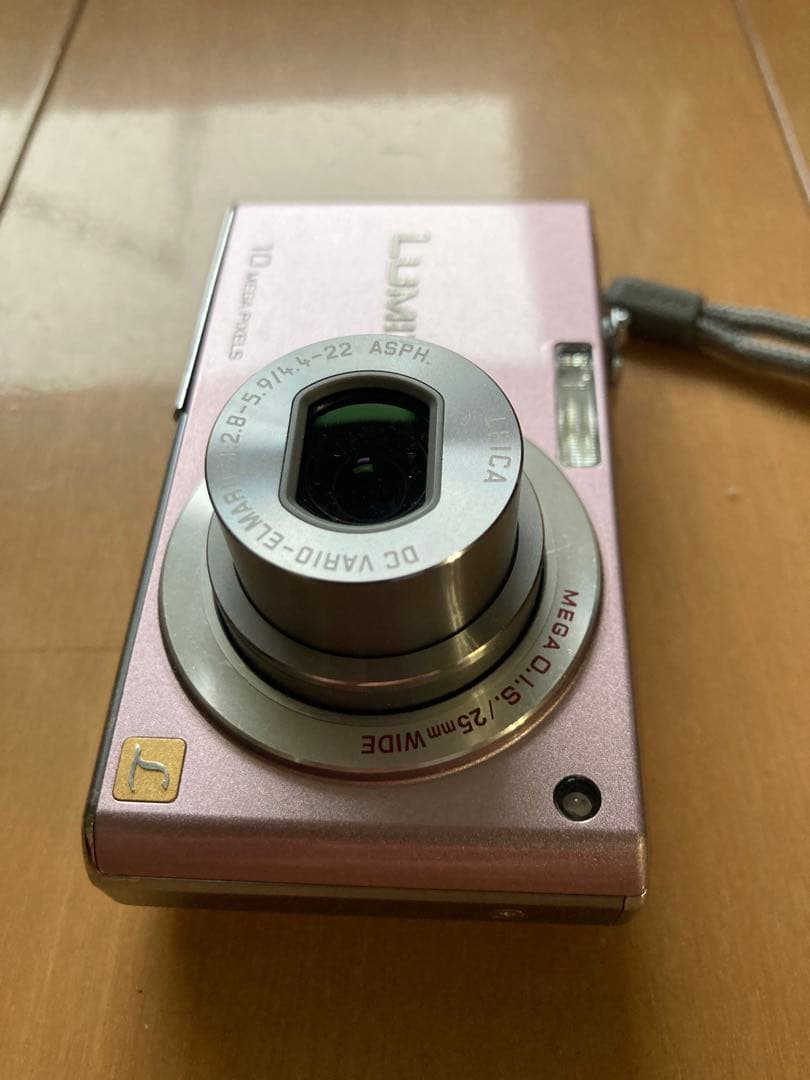 Panasonic Lumix コンパクトデジタルカメラ　DMC-FX37