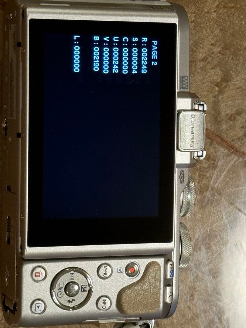 OLYMPUS PEN E-PL8 ダブルレンズセット　白