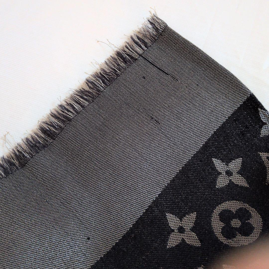 LOUIS VUITTON 大判ストール　ルイ・ヴィトン