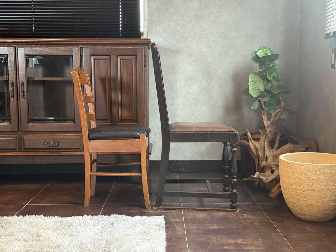 アンティーク　ヴィンテージチェア　クラシック　レトロ　古家具　2脚セット　IZ