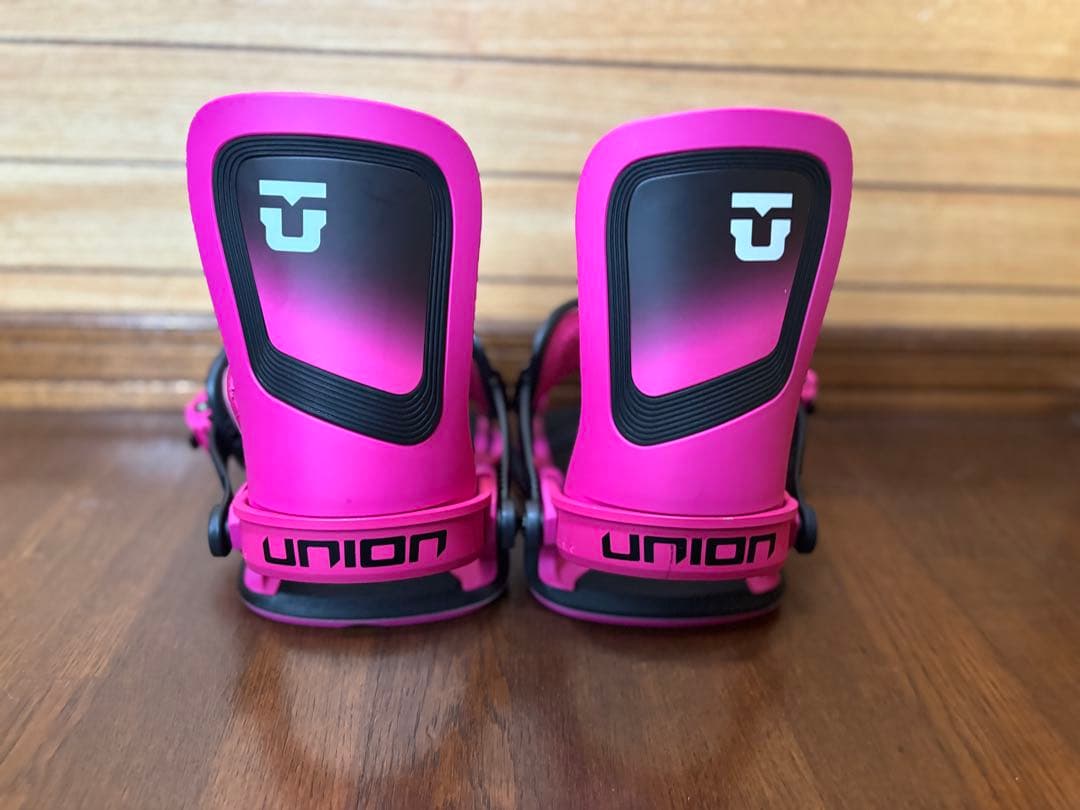 ユニオンウルトラ24-25モデル[美品]レディース サイズM Hot-PINK