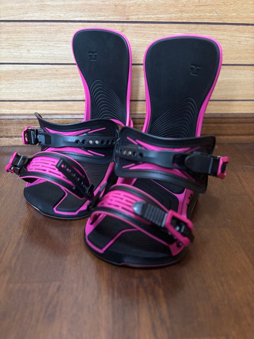 ユニオンウルトラ24-25モデル[美品]レディース サイズM Hot-PINK