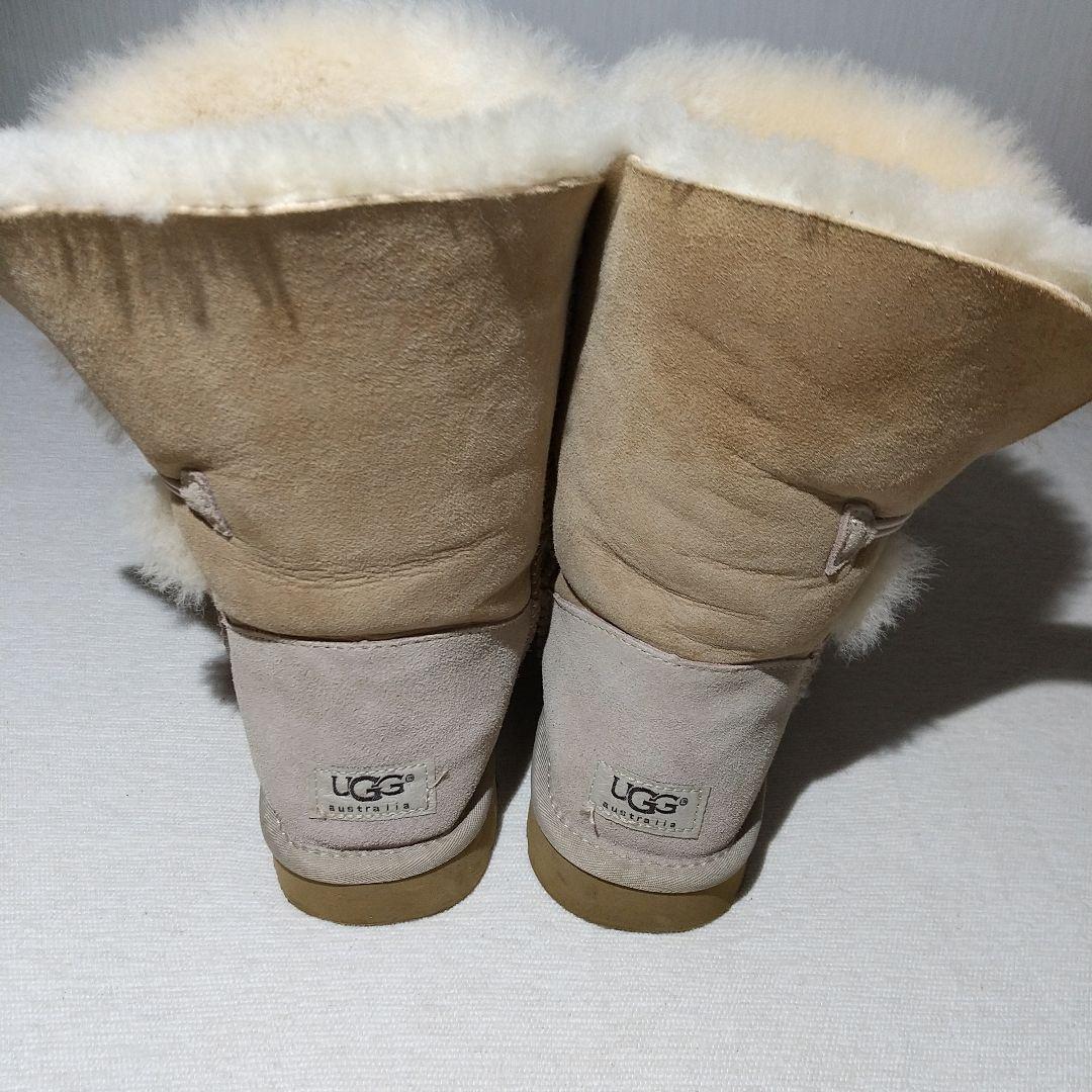 s*r様 廃盤モデル UGG ベイリーボタン