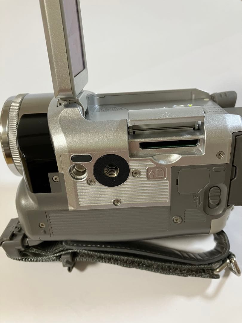 Panasonic NV-GS150 ビデオカメラ