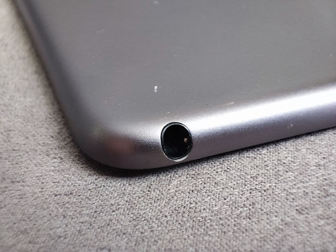 iPad Air 第3世代 64GB Cellular 本体＋ケース