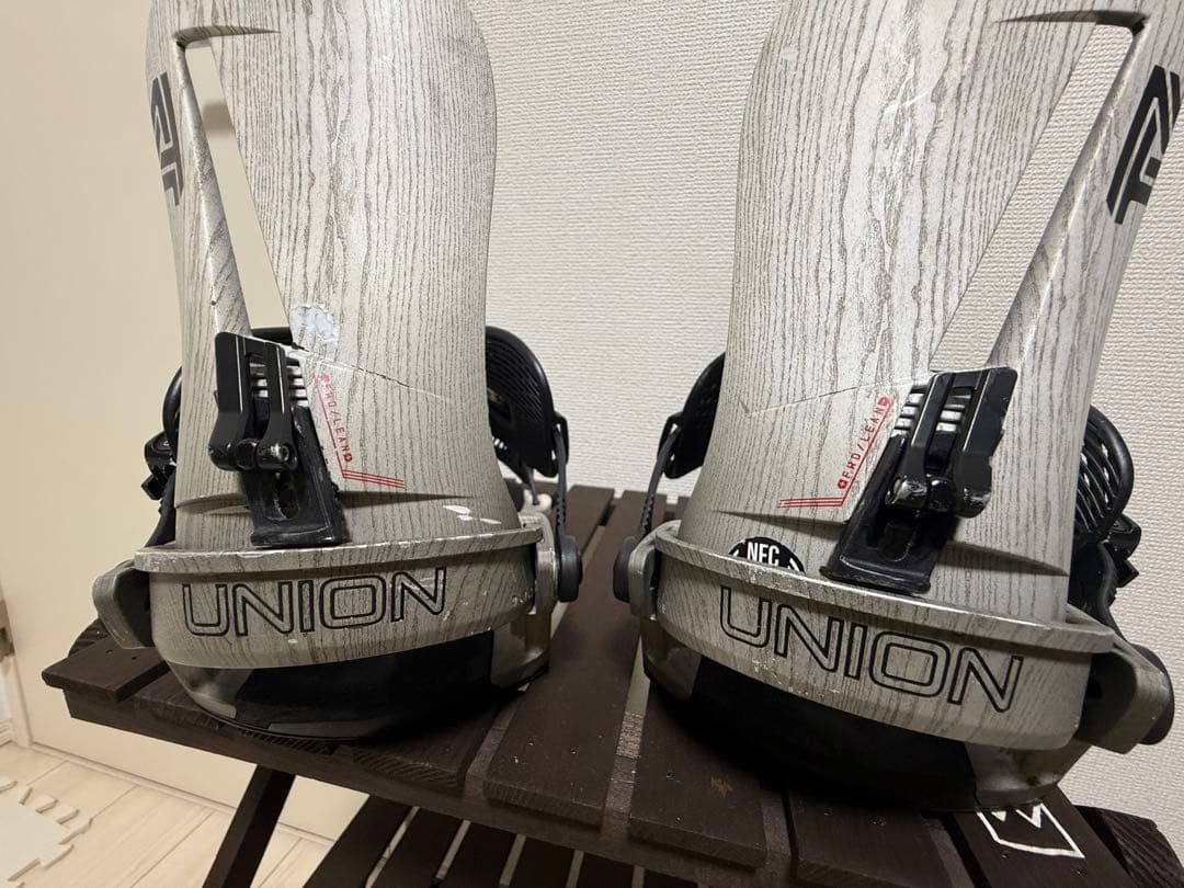 24-25 ユニオン ビンディング スノーボード ATLAS アトラス M