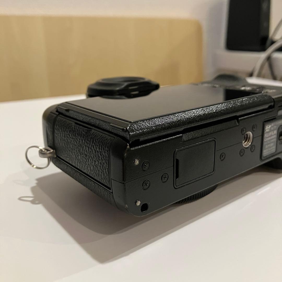 デジタルカメラ FUJIFILM X-T1