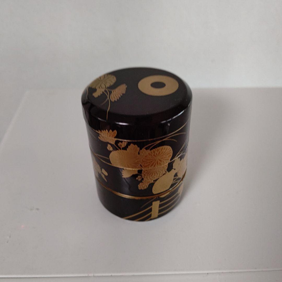 香道具　重香合　秋草蒔絵時代物　四段高さ7.5口径5.5 流派　御家流？美品