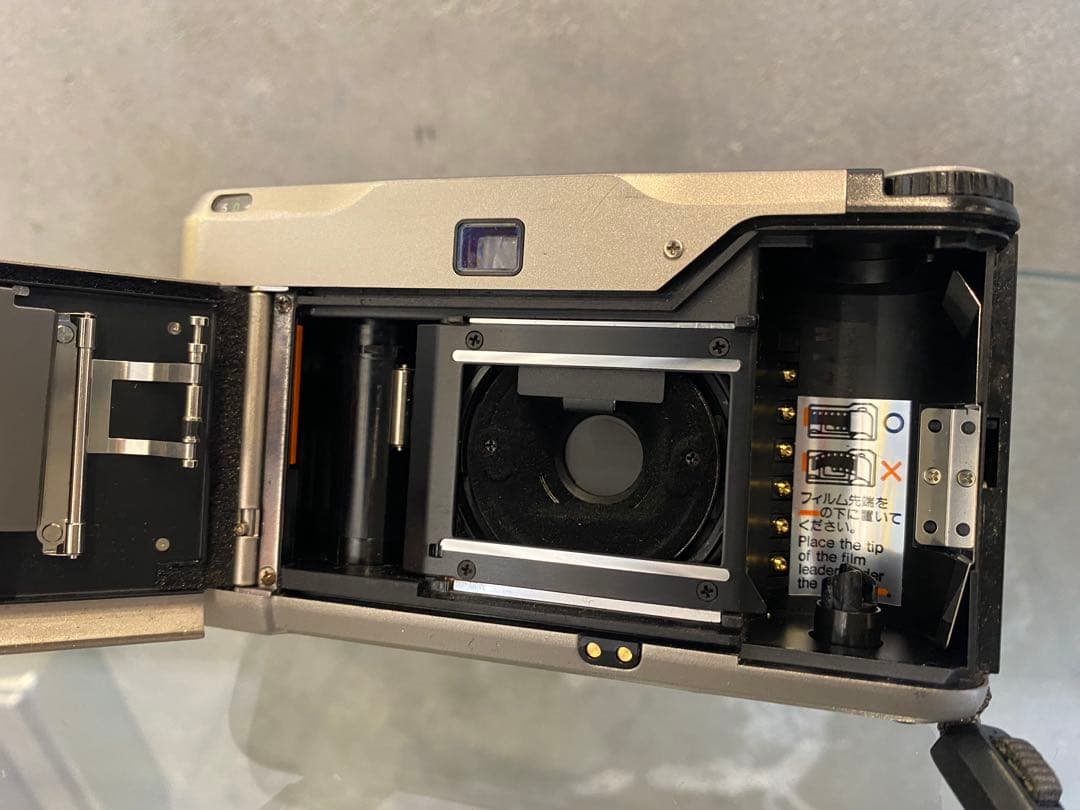 CONTAX T2 & Kodak Gold 36 × 4個のセット 電池おまけ