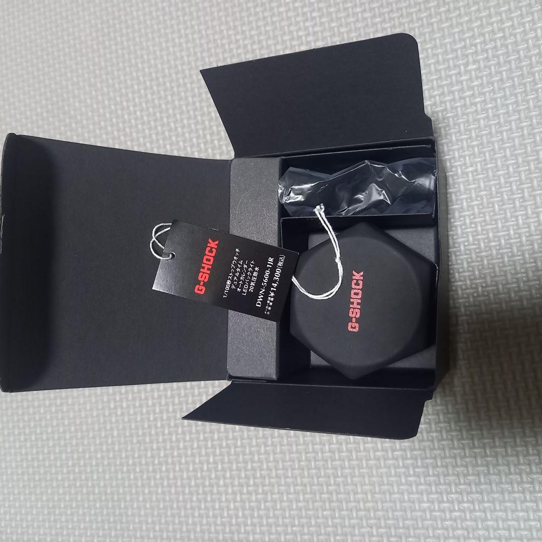 時計 Casio G-Shock Nano 5600 Series DWN-5600