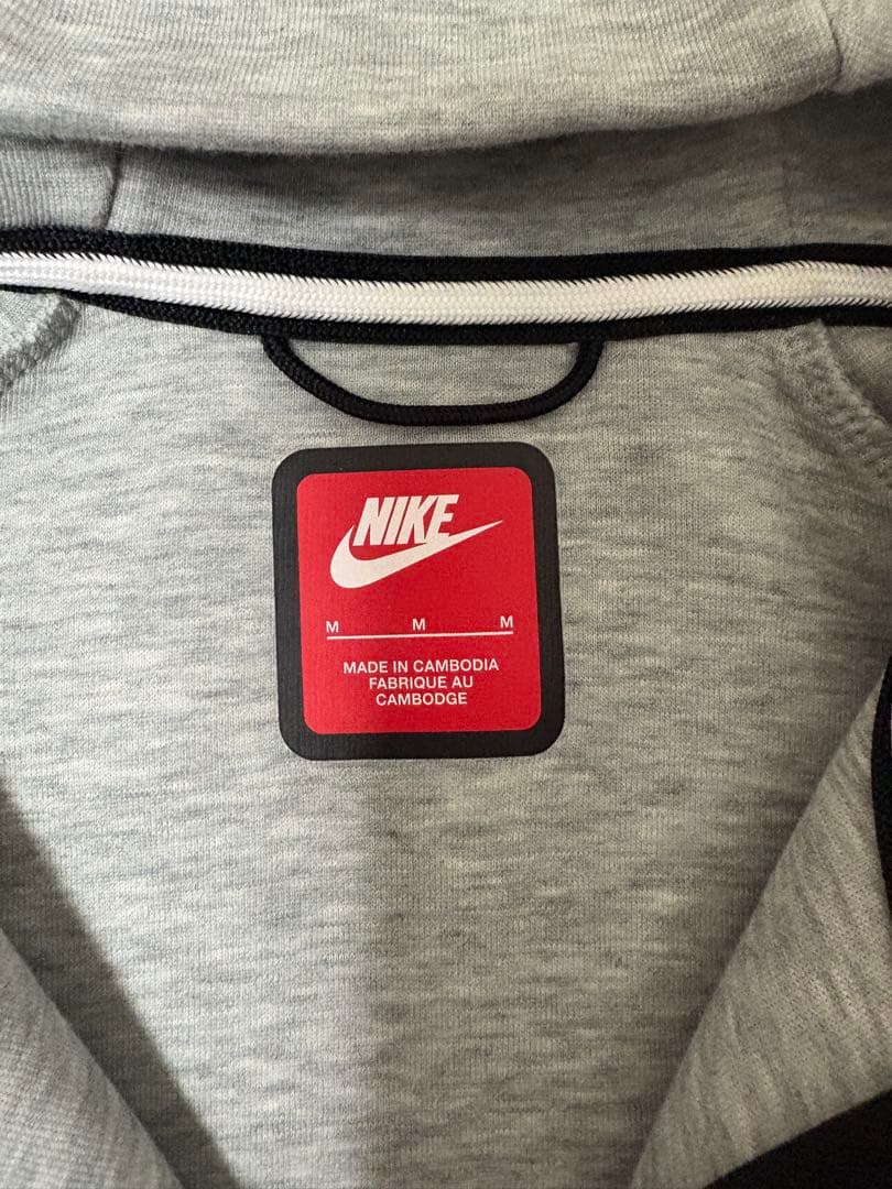 ★期間限定SALE★NIKE ナイキ テックフリース フルジップパーカーサイズM