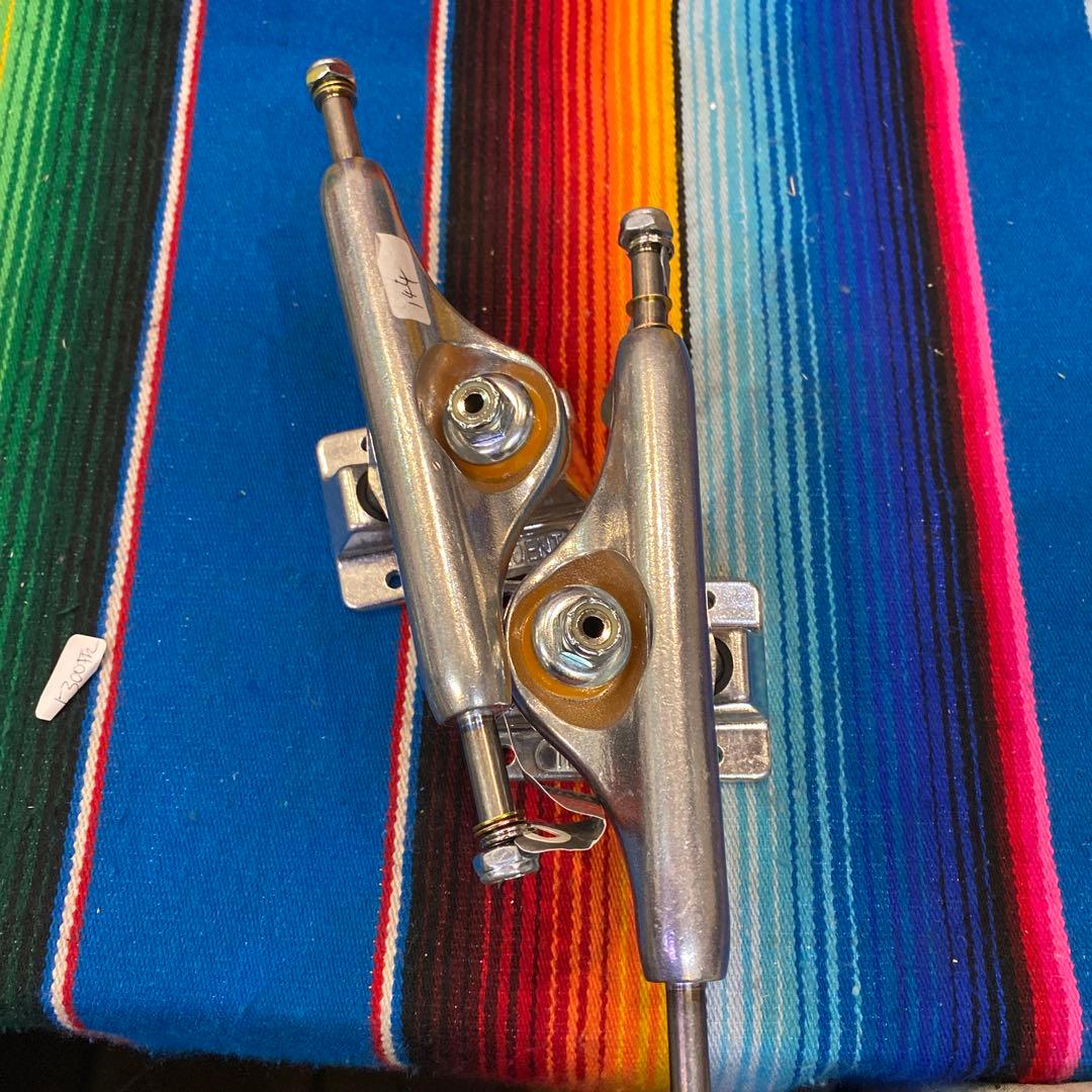 144 Stage 11 Forged Titanium トラック