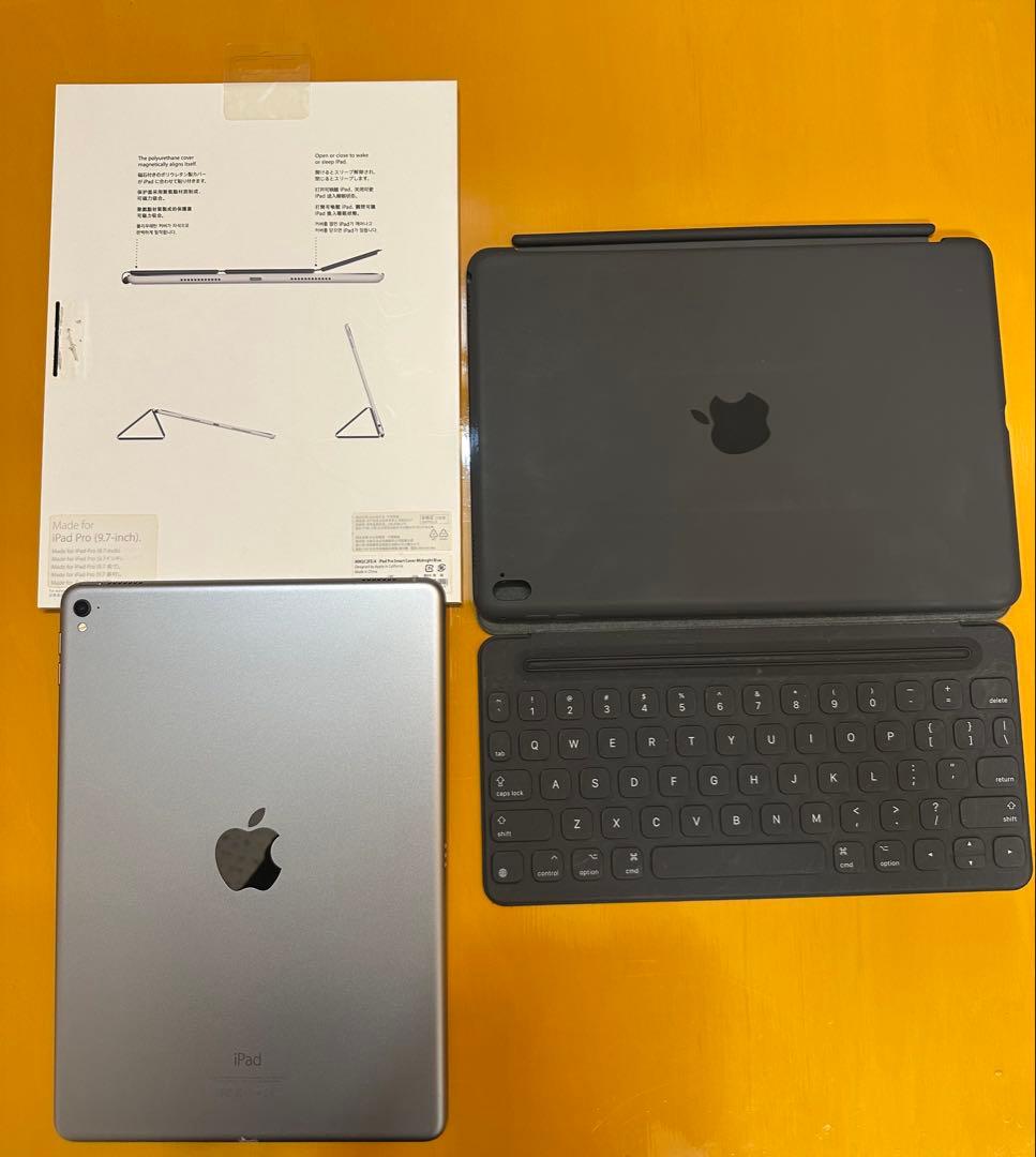 iPadPro9.7wifi 32GB + Smart Keyboard セット
