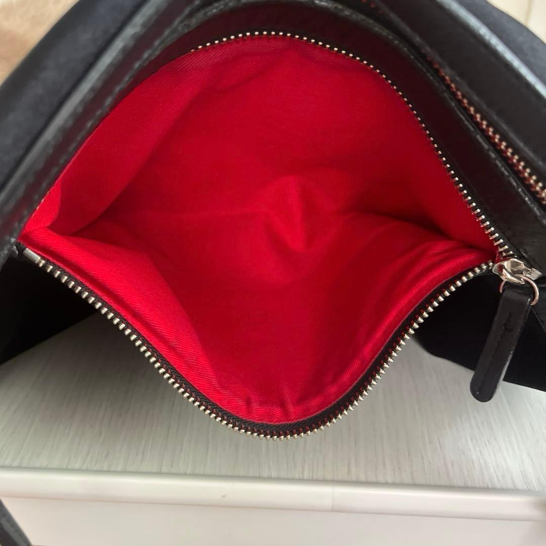 カワカワ kawa-kawa ハトメボディーバッグLサイズwet