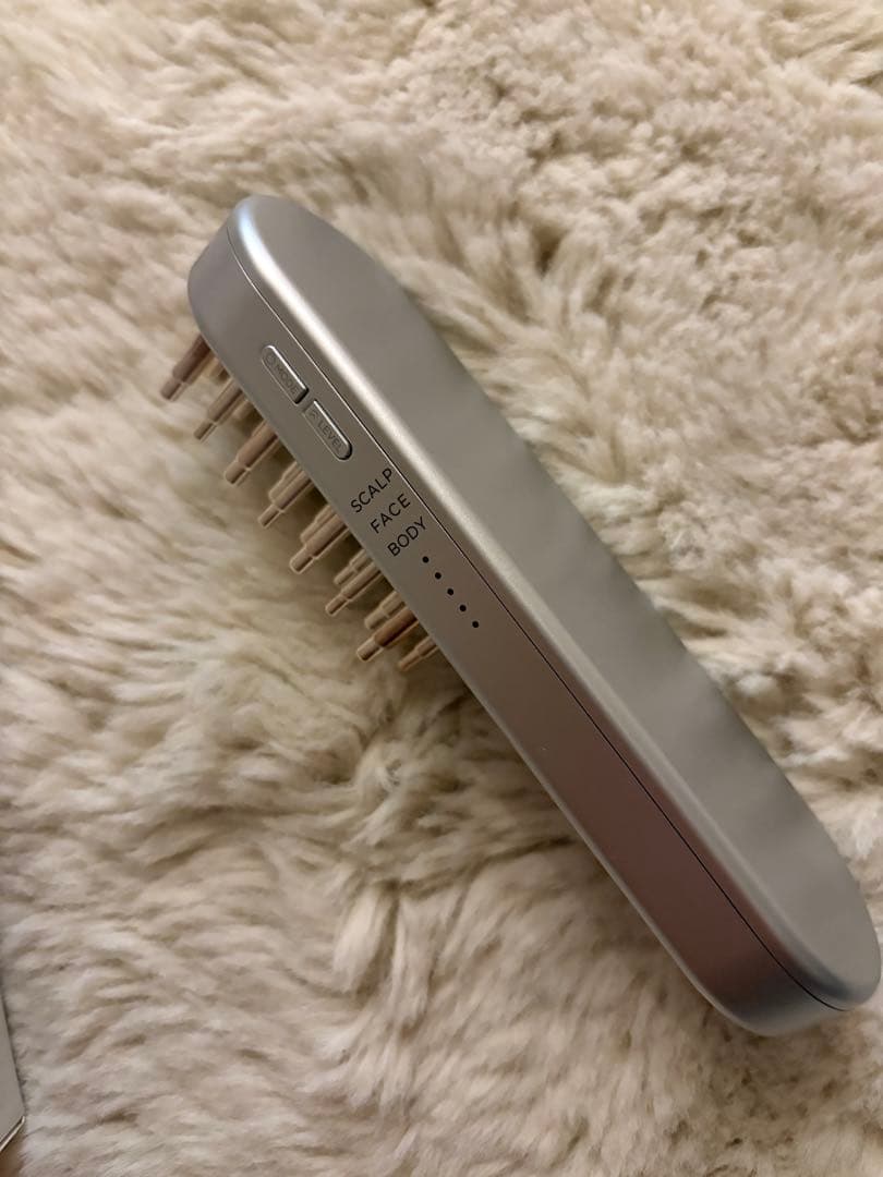 【SALONIA】 美顔器 電気ブラシ EMS リフトケア 美容