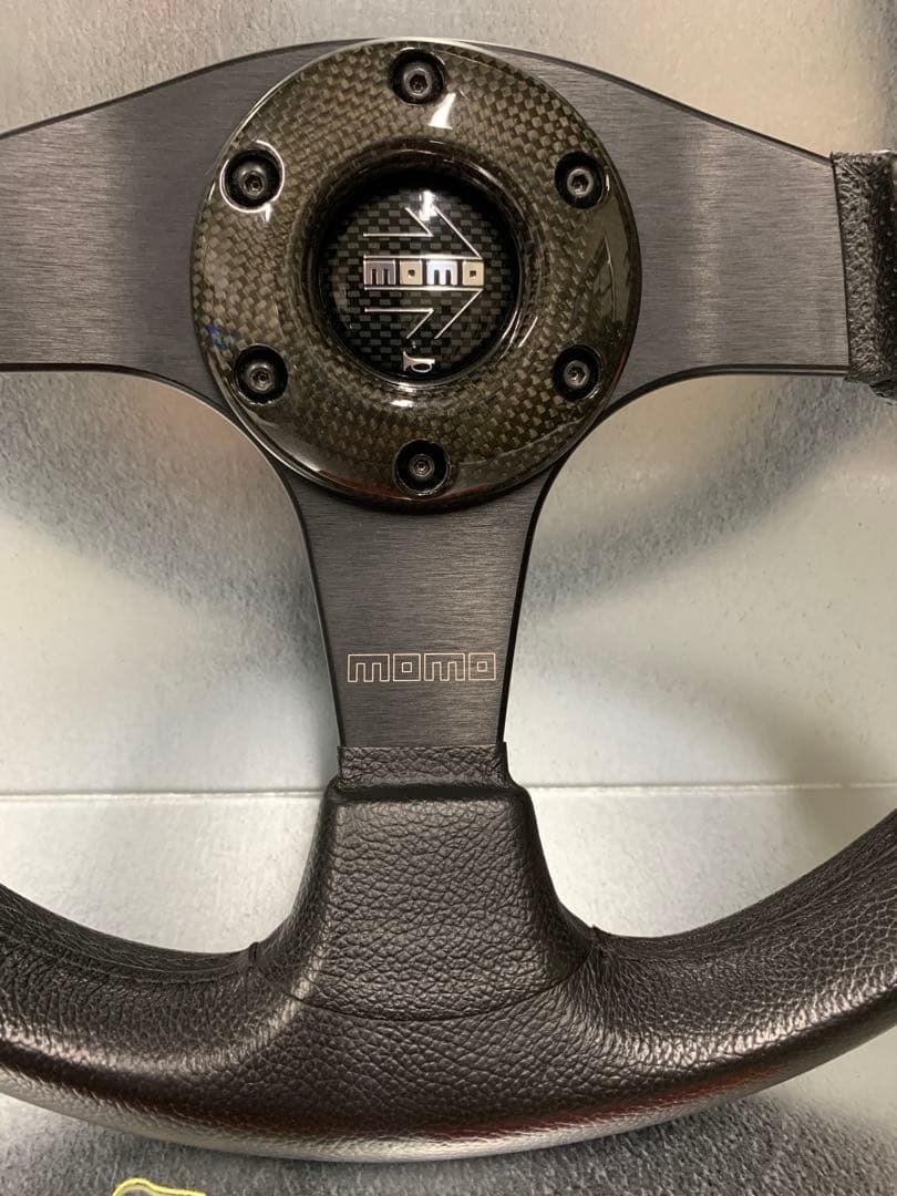 MOMO ステアリング ジェット 35パイ