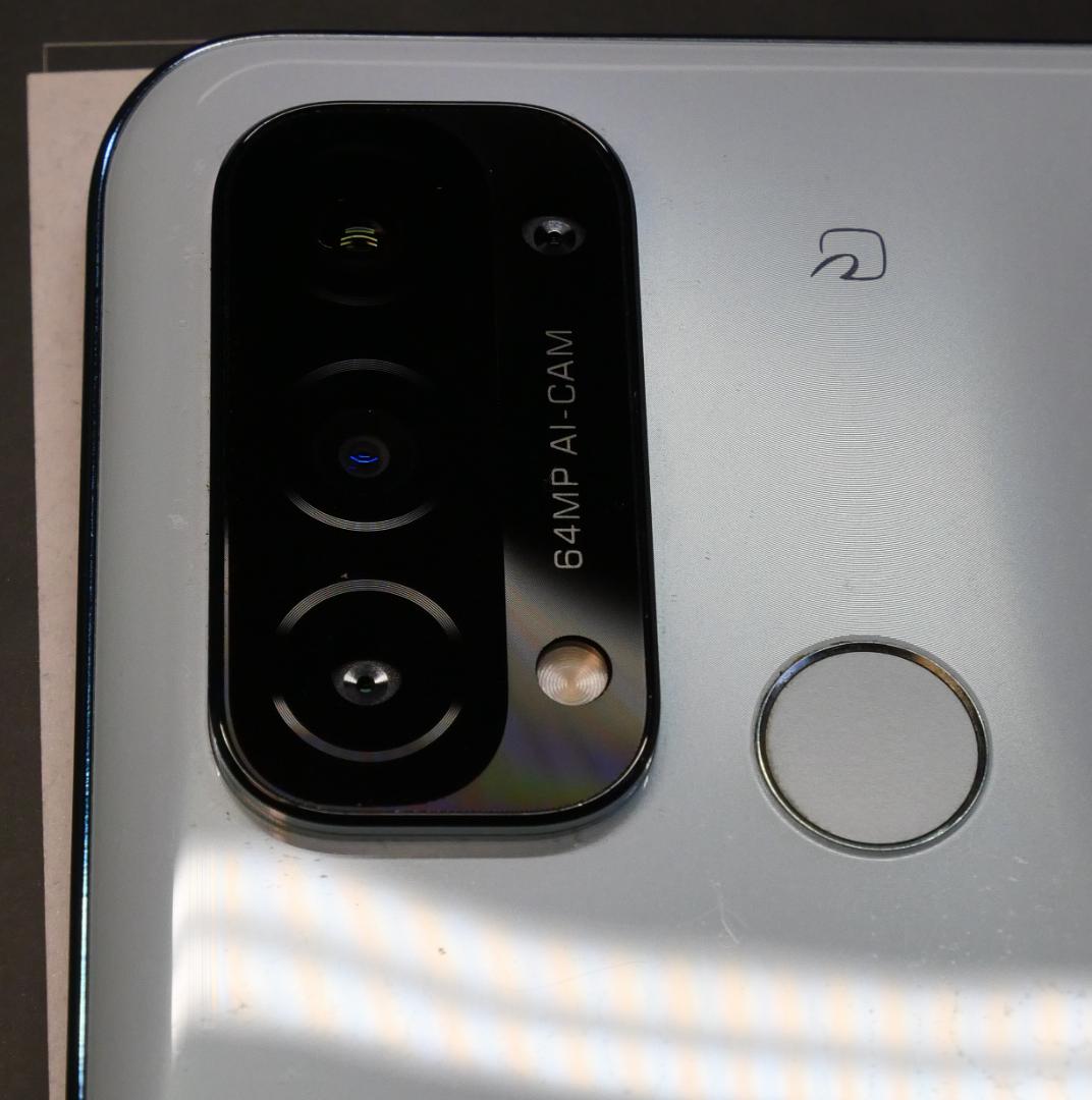 牛飼いさん専用　OPPO Reno5A　（美品）